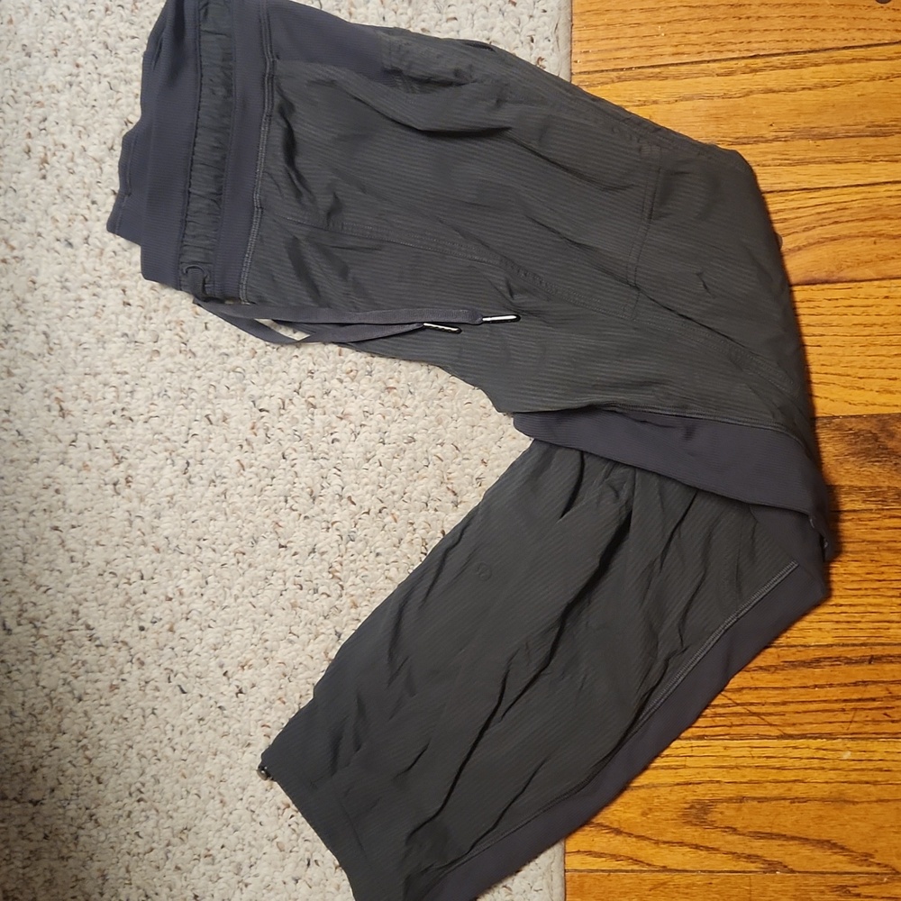 lululemon athletica Gray Dance Studio Crop Pants - Picture 3 of 5